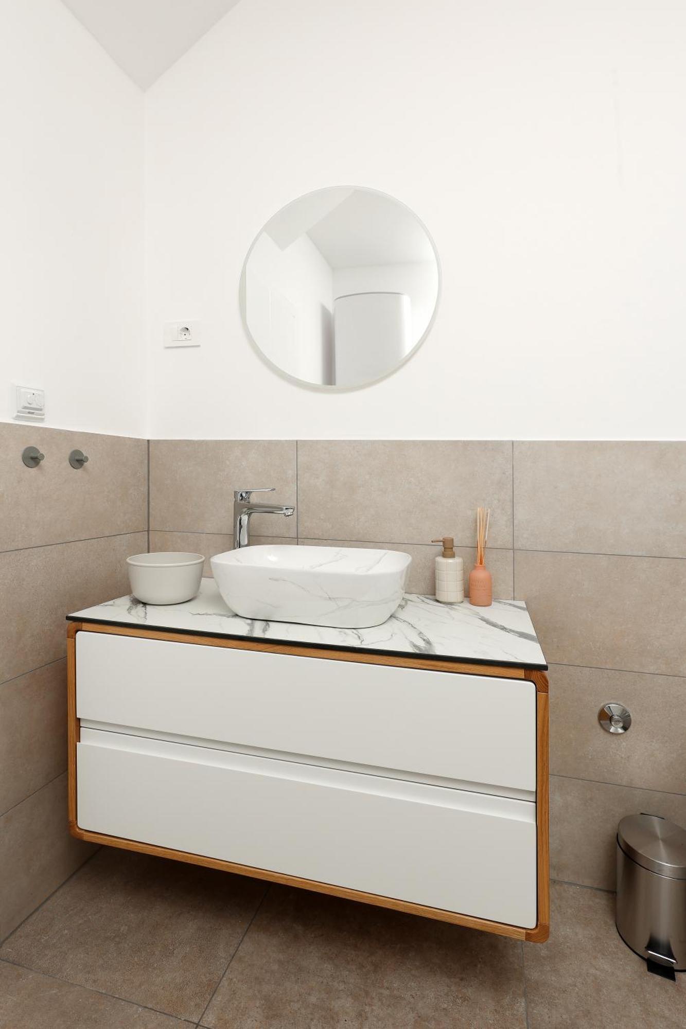 Apartment Anni-Free Parking&Evcharger-24H Self Check-In Opric Bagian luar foto